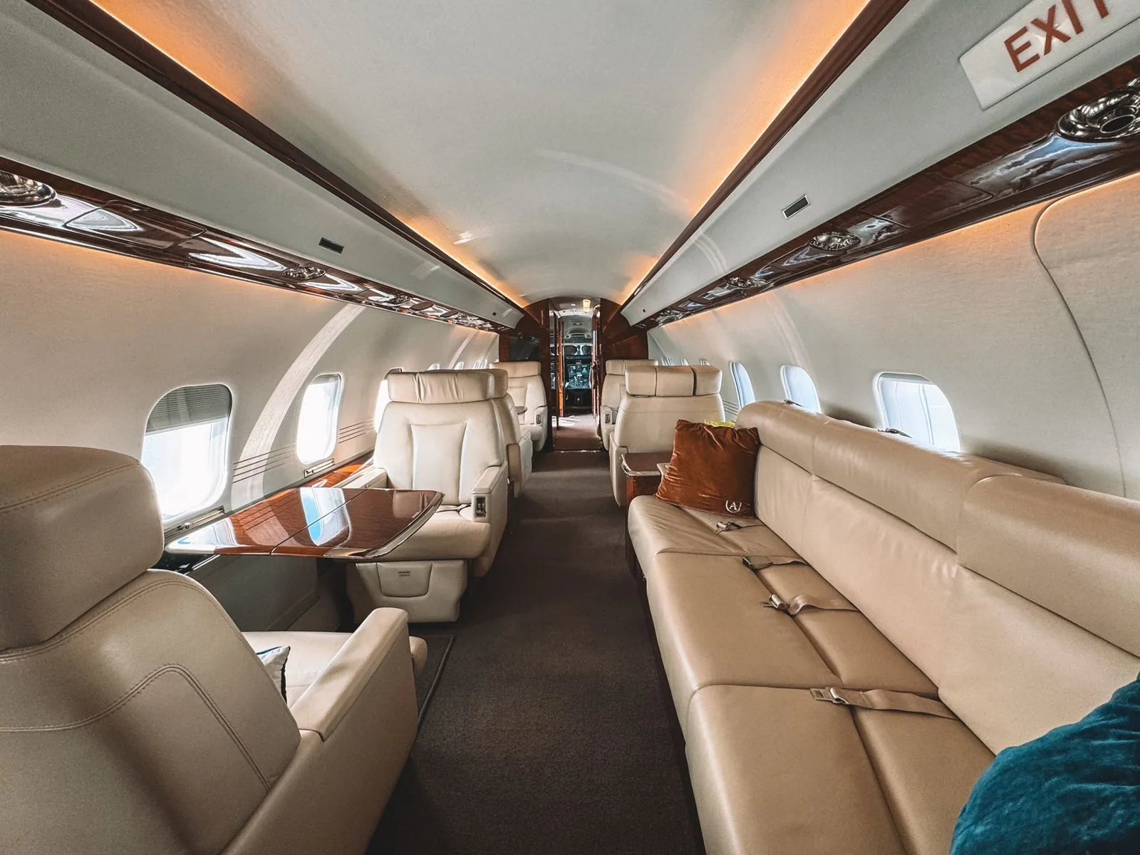 First class flight cost varies by route and airline