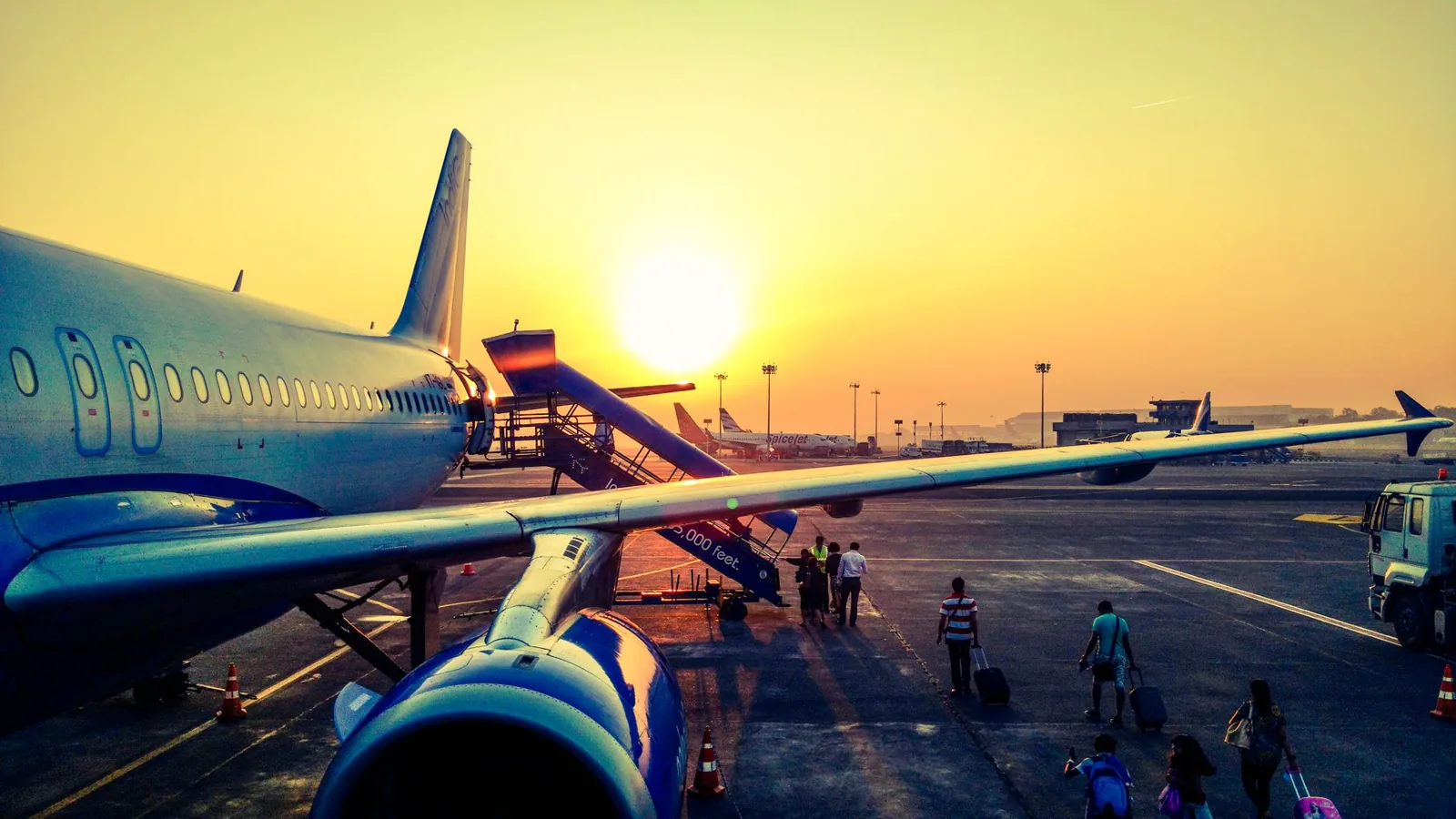 Airline baggage fee comparison chart for checked and carry-on bags