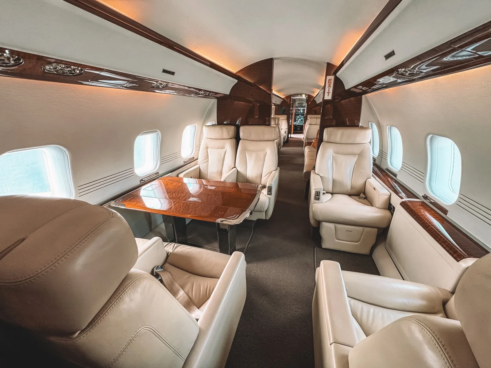 First class suites on long-haul international routes