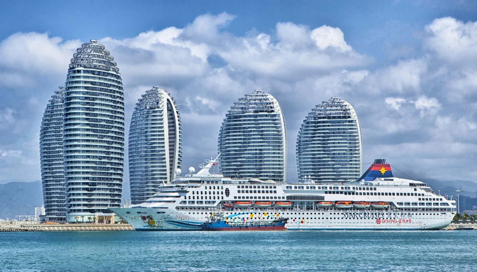 Comparing cruise travel insurance plan options